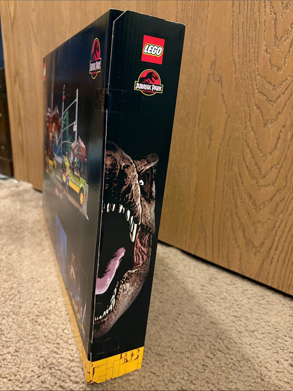 LEGO Jurassic Park T. Rex Breakout - NEW retired LEGO set - Picture 4 of 8